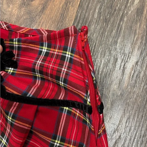 Social Collison Plaid Pleated Skirt with bows Size M - Picture 12 of 13